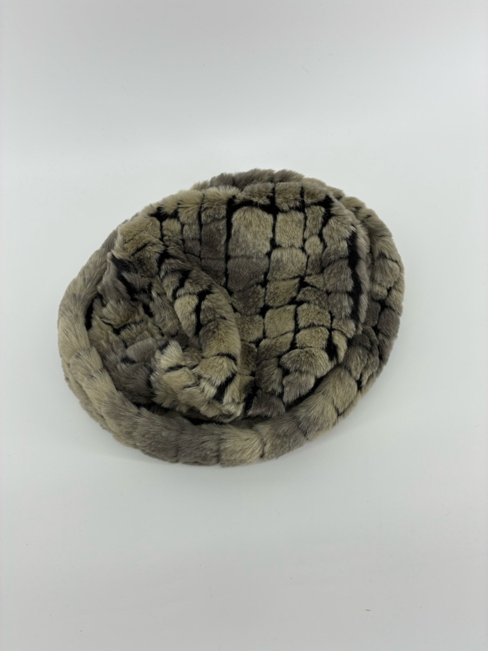 Parkhurst Elegant Faux Fur Bucket Hat - Brown